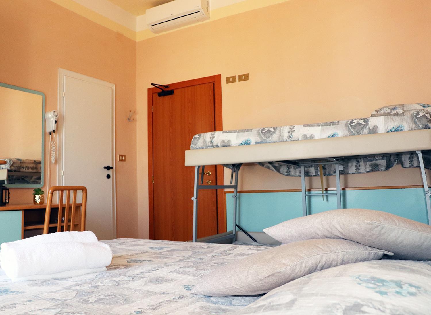 Hotel Barca D'Oro Bellaria-Igea Marina Exteriör bild